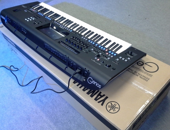 Yamaha Genos 76-Key ,Korg Pa4X Strumenti Musicali